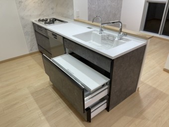 爽やかな風を感じる開放的なダイニングキッチンに 世田谷区K様邸 爽やかな風を感じる開放的なダイニングキッチンに 世田谷区K様邸